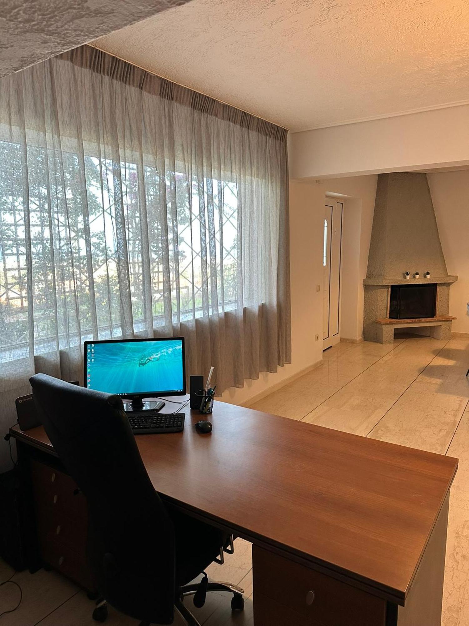 With Garden In Rafina Apartment Pikermion